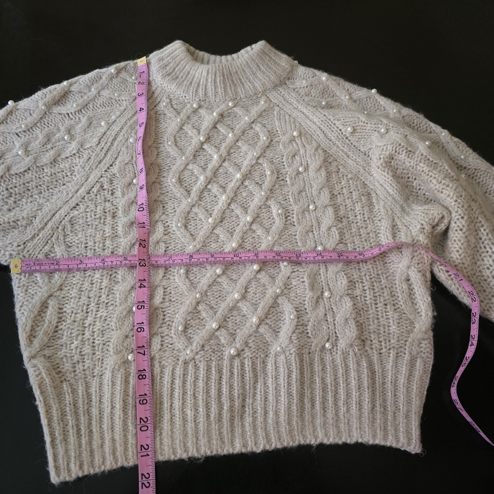 H&M Pearl Knit Oatmeal Tan Wool Blend Crewneck Sweater XS